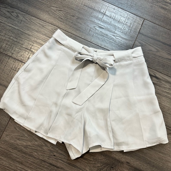 Sunday Best | Westley Short - Picture 4 of 7